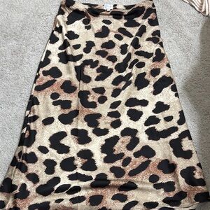 Elegant Silk Animal Print A-Line Skirt